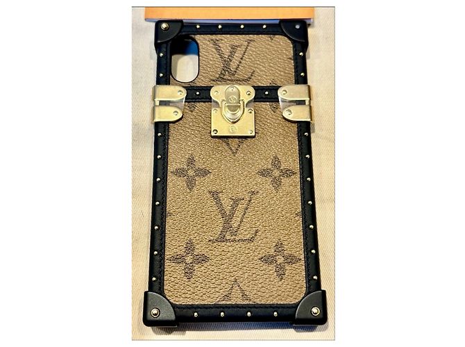 Louis Vuitton Monogram iPhone X/XS Case Brown - view 5