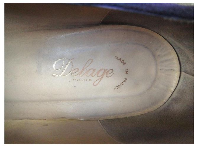 Autre Marque Escarpins Delage Guillies en daim violet foncé - vue 7