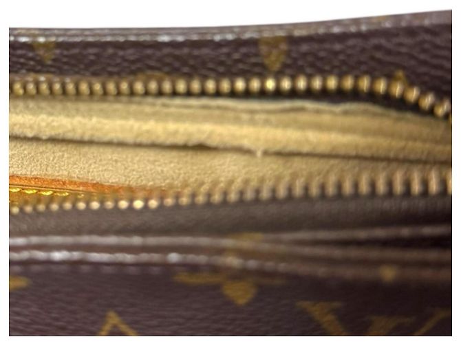 Borsa a Spalla Looping MM Monogramma Louis Vuitton Marrone - vista 10