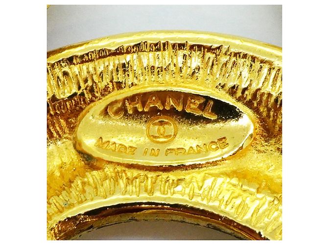 Timeless Spilla Matelassé Coco Mark di Chanel D'oro - vista 4