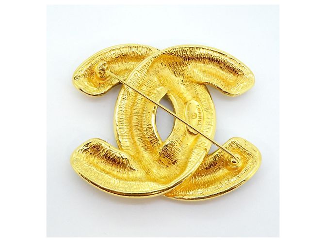 Timeless Spilla Matelassé Coco Mark di Chanel D'oro - vista 6