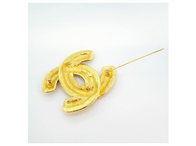 Timeless Spilla Matelassé Coco Mark di Chanel D'oro - vista 7