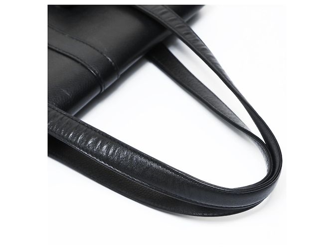 Borsa a Spalla Chanel 2.55 in Caviar Nero - vista 12