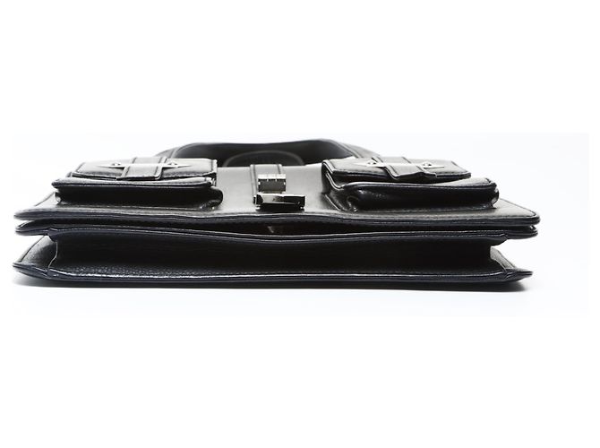 Borsa a Spalla Chanel 2.55 in Caviar Nero - vista 7