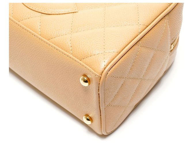 Borsa Mini Boston Coco Mark di Chanel Beige - vista 6