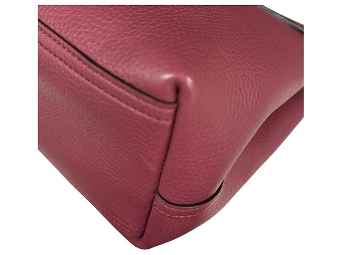 Bolso de hombro de cuero rosa GG Marmont de Gucci - vista 7