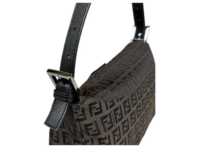 Borsa Fendi Mamma Bucket Zucchino Marrone - vista 10