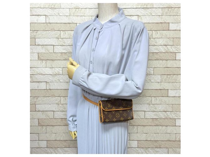 Borsa a vita Monogram Pochette Florentine Louis Vuitton Marrone - vista 2