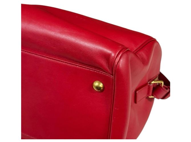 Bolso de Hombro Duffle 6 Clásico de Saint Laurent en Rojo - vista 10