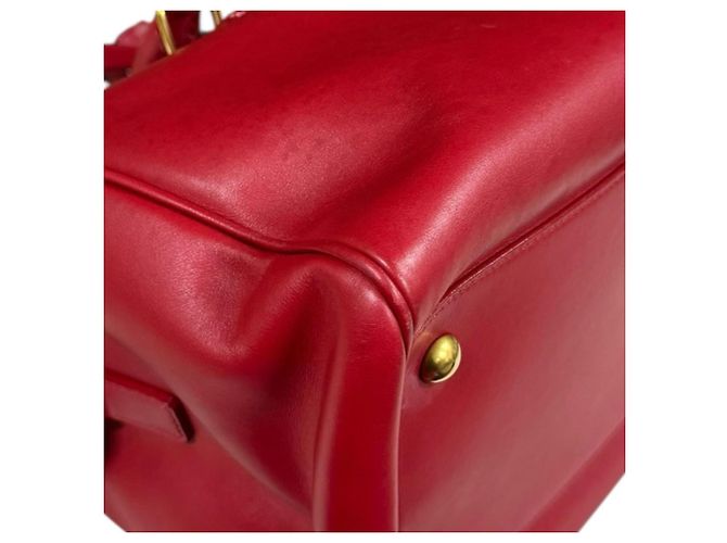 Bolso de Hombro Duffle 6 Clásico de Saint Laurent en Rojo - vista 11
