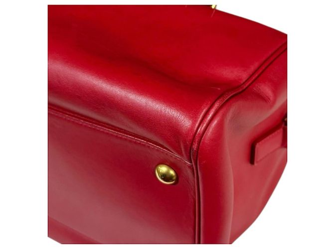 Bolso de Hombro Duffle 6 Clásico de Saint Laurent en Rojo - vista 12