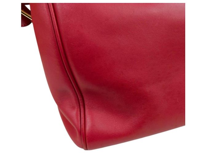 Bolso de Hombro Duffle 6 Clásico de Saint Laurent en Rojo - vista 14