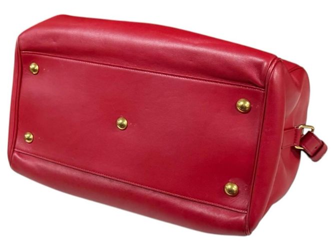 Bolso de Hombro Duffle 6 Clásico de Saint Laurent en Rojo - vista 5