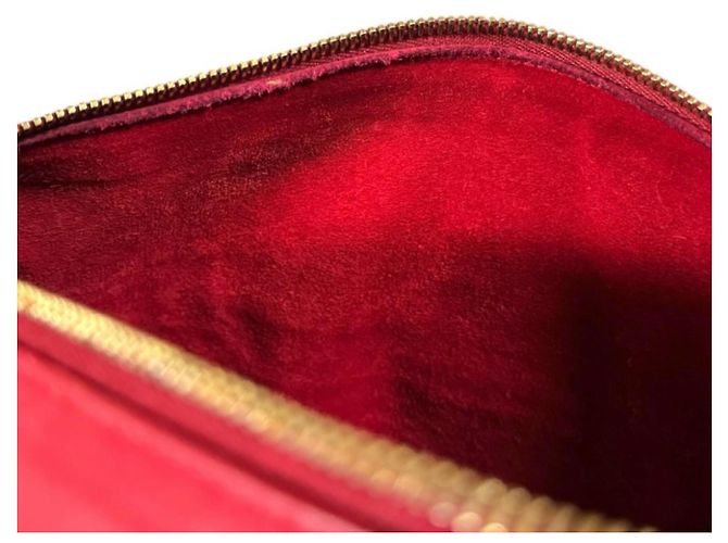 Bolso de Hombro Duffle 6 Clásico de Saint Laurent en Rojo - vista 8