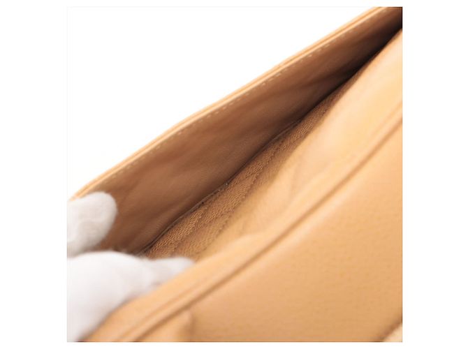Borsa a mano bowling Matelassé Chanel in beige - vista 13