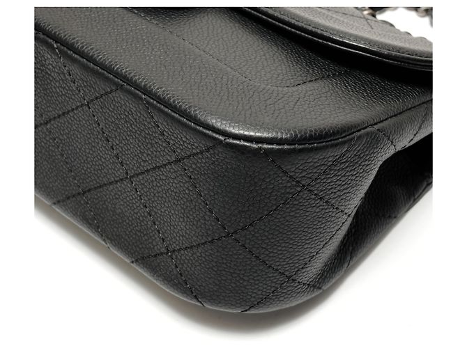 Borsa a Spalla Chanel Caviar Matelassé con Patta Singola Nero - vista 6