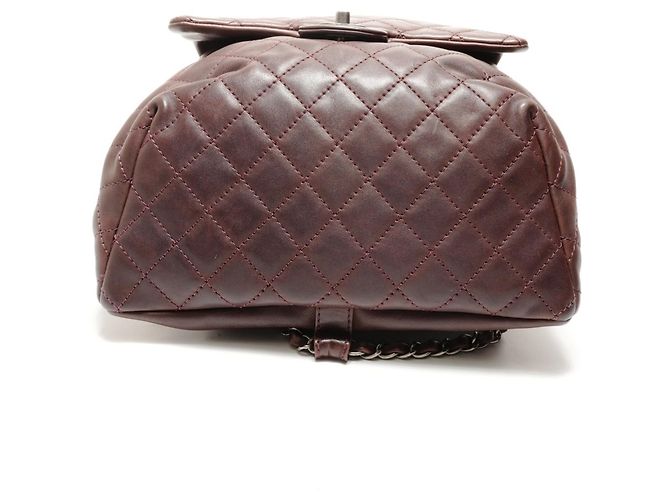 Chanel Rucksack aus braunem Lammleder mit Matelassé - Ansicht 7