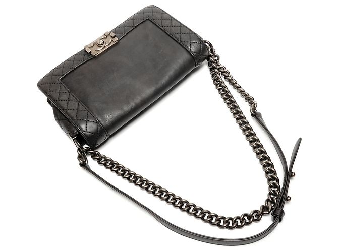 Borsa a spalla Boy di Chanel Nero - vista 11