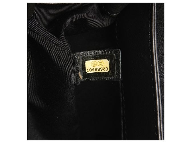 Borsa a spalla Boy di Chanel Nero - vista 13