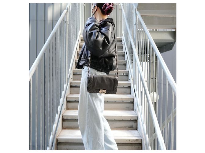 Borsa a spalla Boy di Chanel Nero - vista 17