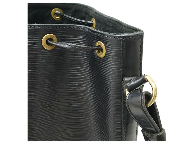 Noe Borsa a Spalla Noé Epi Louis Vuitton in Nero (M59002) - vista 7