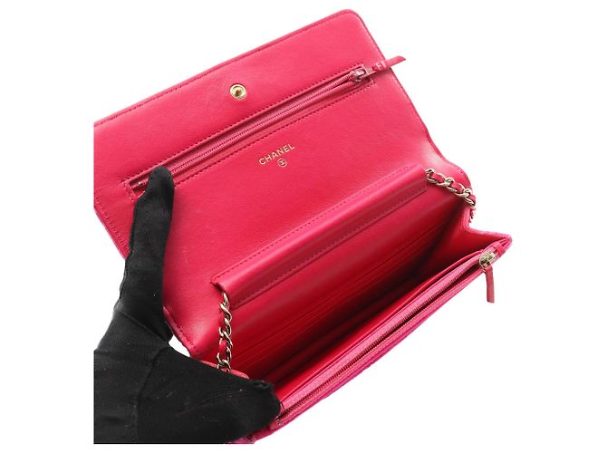 Wallet On Chain Chanel Pink CC gesteppte Samt Geldbörse mit Kette - Ansicht 3