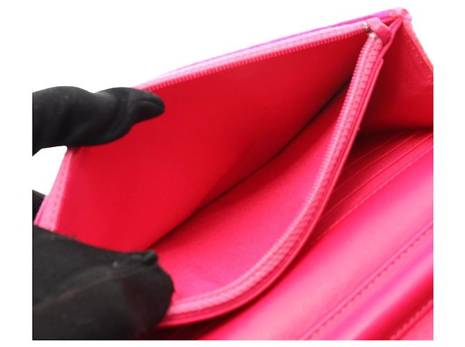 Wallet On Chain Chanel Pink CC gesteppte Samt Geldbörse mit Kette - Ansicht 6
