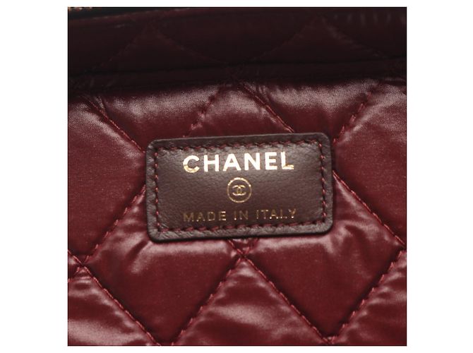 Schwarze CC Stepp-Lammleder Vanity Bag von Chanel - Ansicht 4
