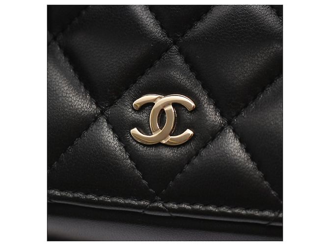 Schwarze CC Stepp-Lammleder Vanity Bag von Chanel - Ansicht 6