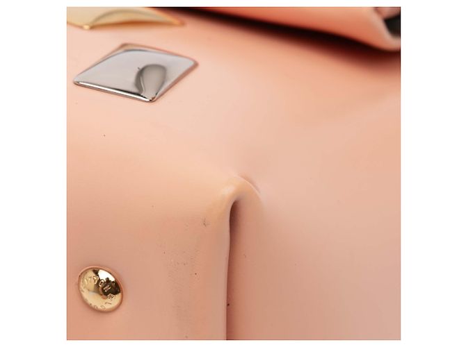 Sac Triangle PM in pelle di vitello lucida rosa Louis Vuitton - vista 7
