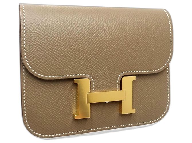 Constance Monedero de cuero Epsom Hermès Gris pardo - vista 4