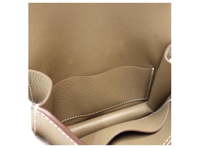Constance Monedero de cuero Epsom Hermès Gris pardo - vista 8