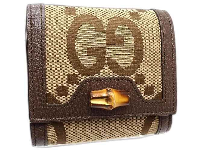 Billetera Compacta Gucci Diana en Lona Beige - vista 3
