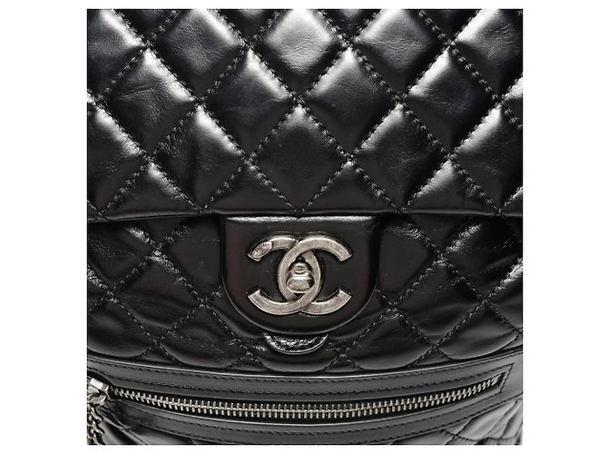 Schwarzer matelassé Leder-Rucksack Chanel 23 Serie 2016-2017 - Ansicht 8