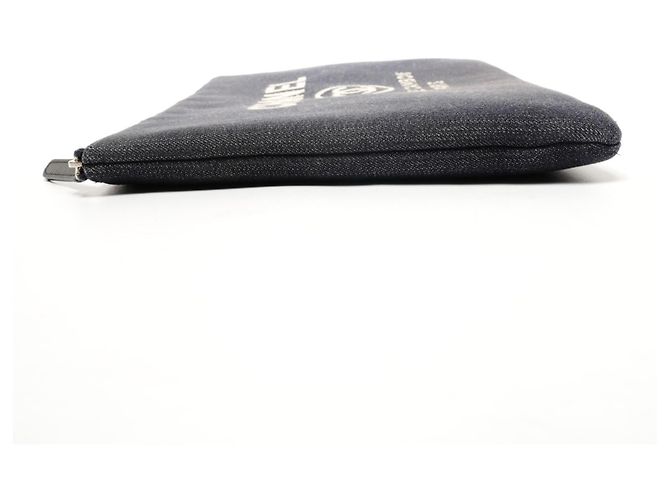 Borsa clutch in denim con logo Chanel 21a serie 2015-2016 Blu - vista 3