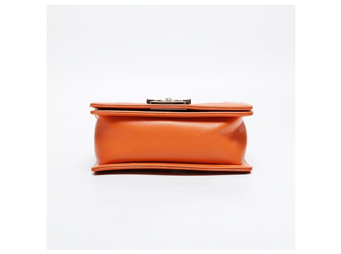 Le Boy Bolsa de Ombro Chanel Mini Caviar Boy Laranja - vista 7