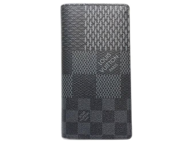 Brazza Louis Vuitton Damier Graphite 3D Long Wallet Black - view 2