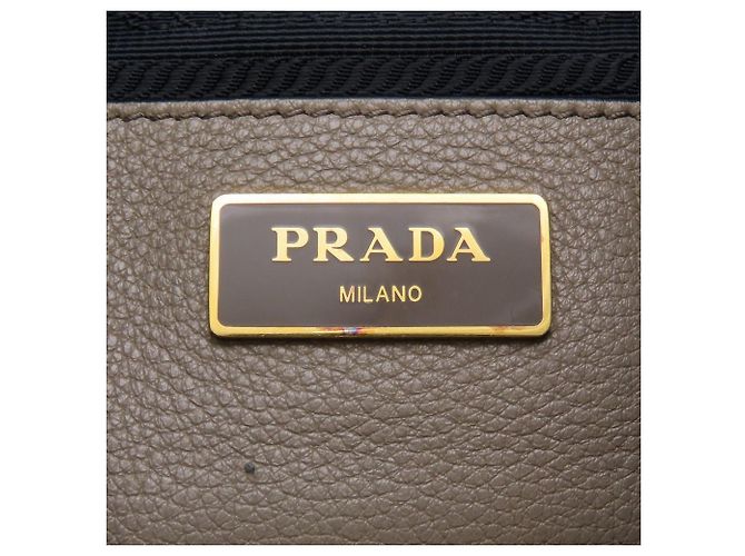 Grauer Leder-Rucksack Prada 1BZ035 Braun - Ansicht 7