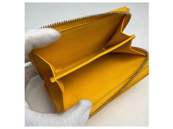 Portafoglio Bifold con Zip Rotondo Coussin Louis Vuitton Giallo - vista 4