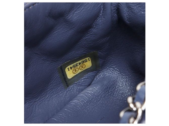 Bolso de Hombro Chanel Twin Classic Mini Matelassé de Cordero Azul - vista 10