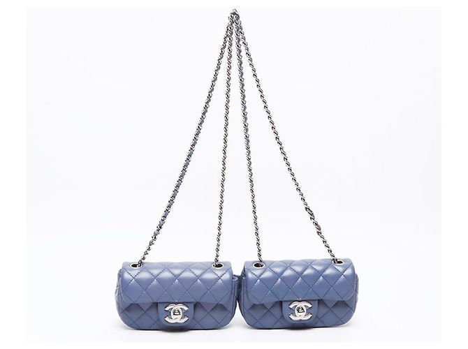 Bolso de Hombro Chanel Twin Classic Mini Matelassé de Cordero Azul - vista 3
