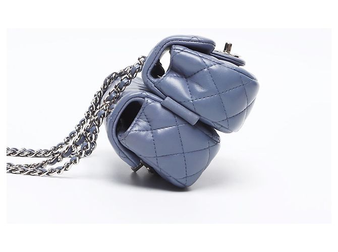 Bolso de Hombro Chanel Twin Classic Mini Matelassé de Cordero Azul - vista 5