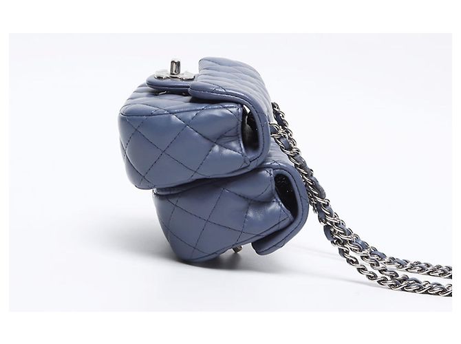 Bolso de Hombro Chanel Twin Classic Mini Matelassé de Cordero Azul - vista 6