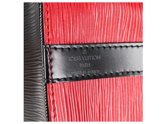 Louis Vuitton Bicolor Petit Noe Epi Leather Rosso - vista 6
