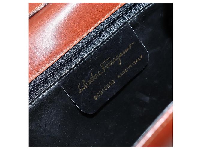 Salvatore Ferragamo Gancini Leather Marrone - vista 6