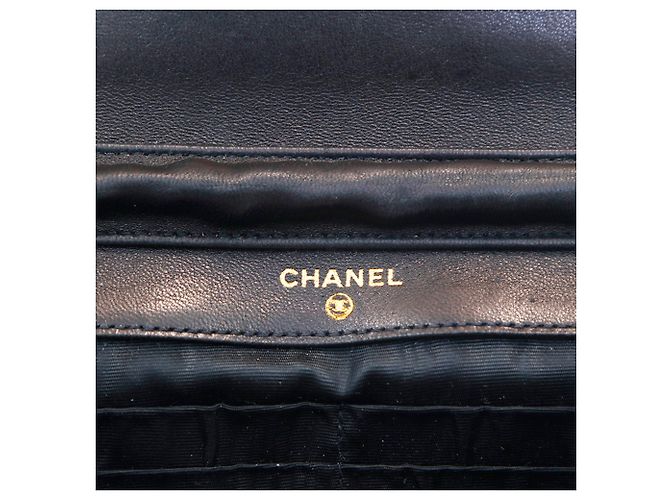 Borsa a spalla in pelle caviar nera Chanel con catena Nero - vista 11