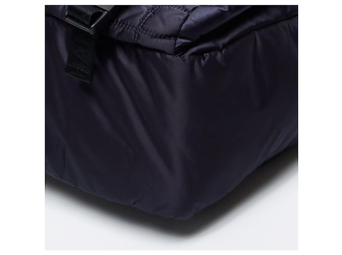 Borsa a spalla Chanel Sport Line blu navy - vista 6