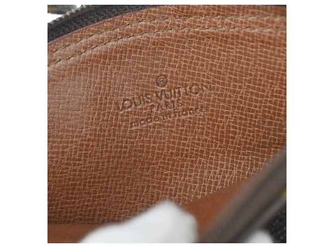 Pochette Secret Monograma de lona Louis Vuitton Castaño - vista 5