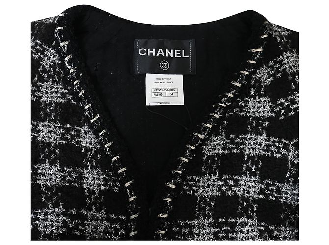 Veste zippée en tweed Chanel en laine noire et blanche - vue 4