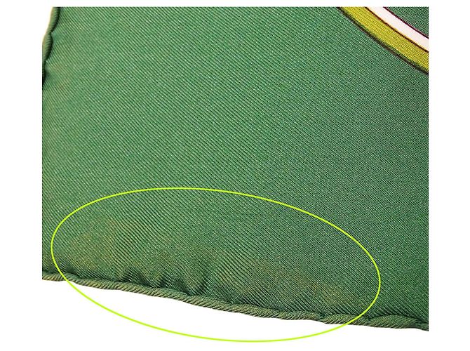 Silk In Hermès Gaucho grünes Seidentuch - Ansicht 11